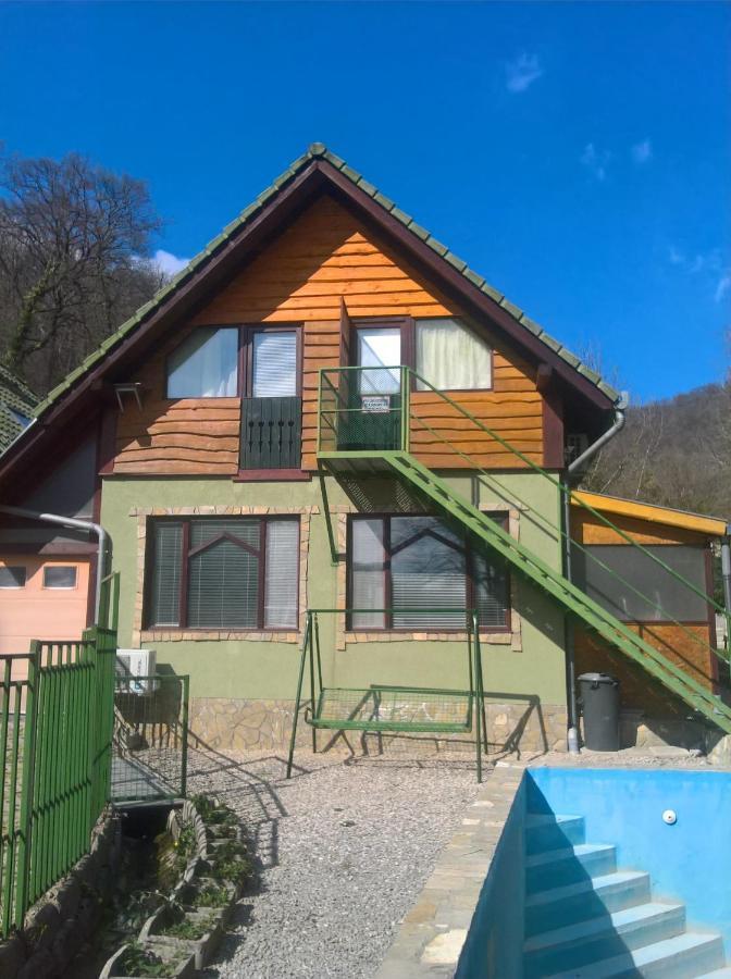 Apartment Mecsek